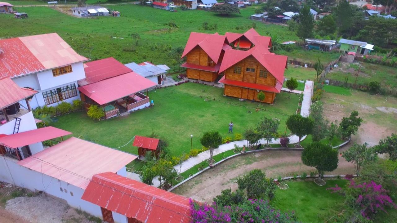 Elfen Hospedaje Familiar Oxapampa Exterior foto